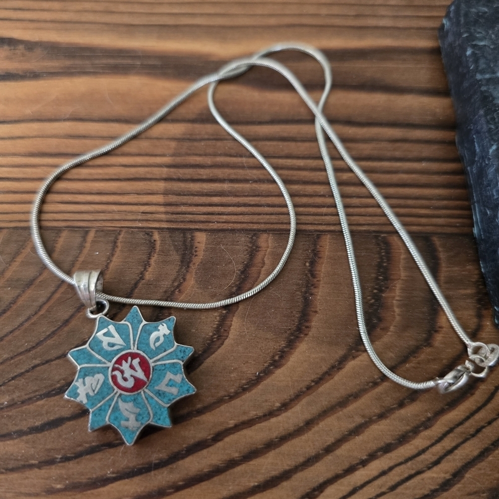 Sterling Silver Lotus Shaped Pendant